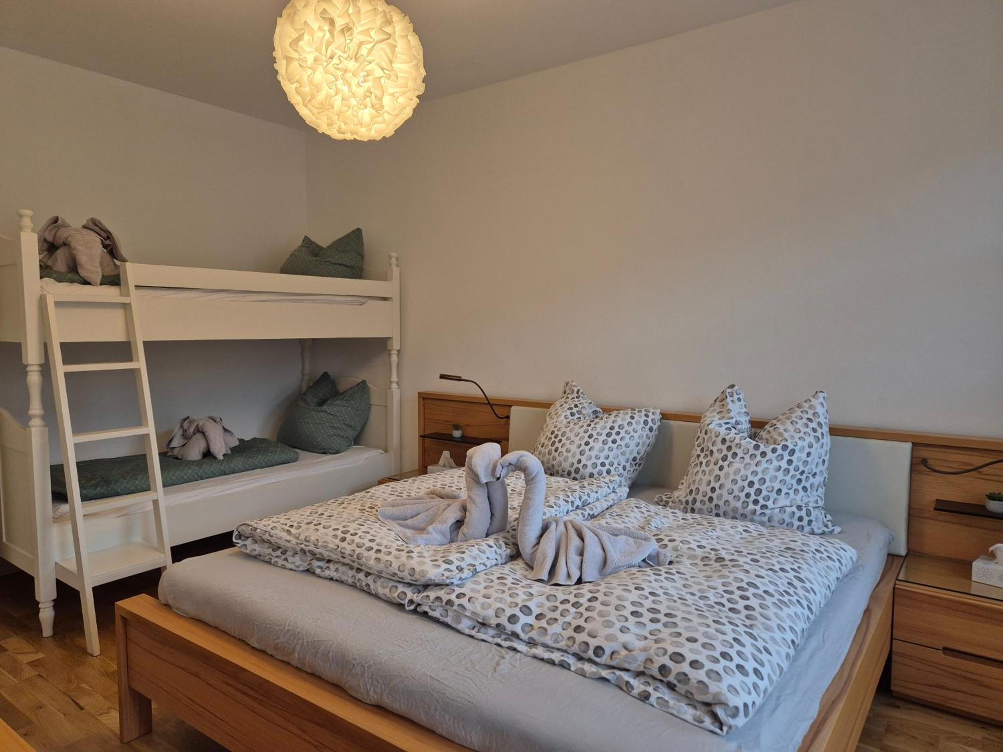 *****Saxonia De Luxe***** Neue & Hochwertige 50Qm² 2-Zimmer-Ferienwohnung In Chemnitz Mit Parkplatz & Wie Zuhause Wohlfuehlatmosphaere - My Feel@Home Apartment In קמניץ מראה חיצוני תמונה